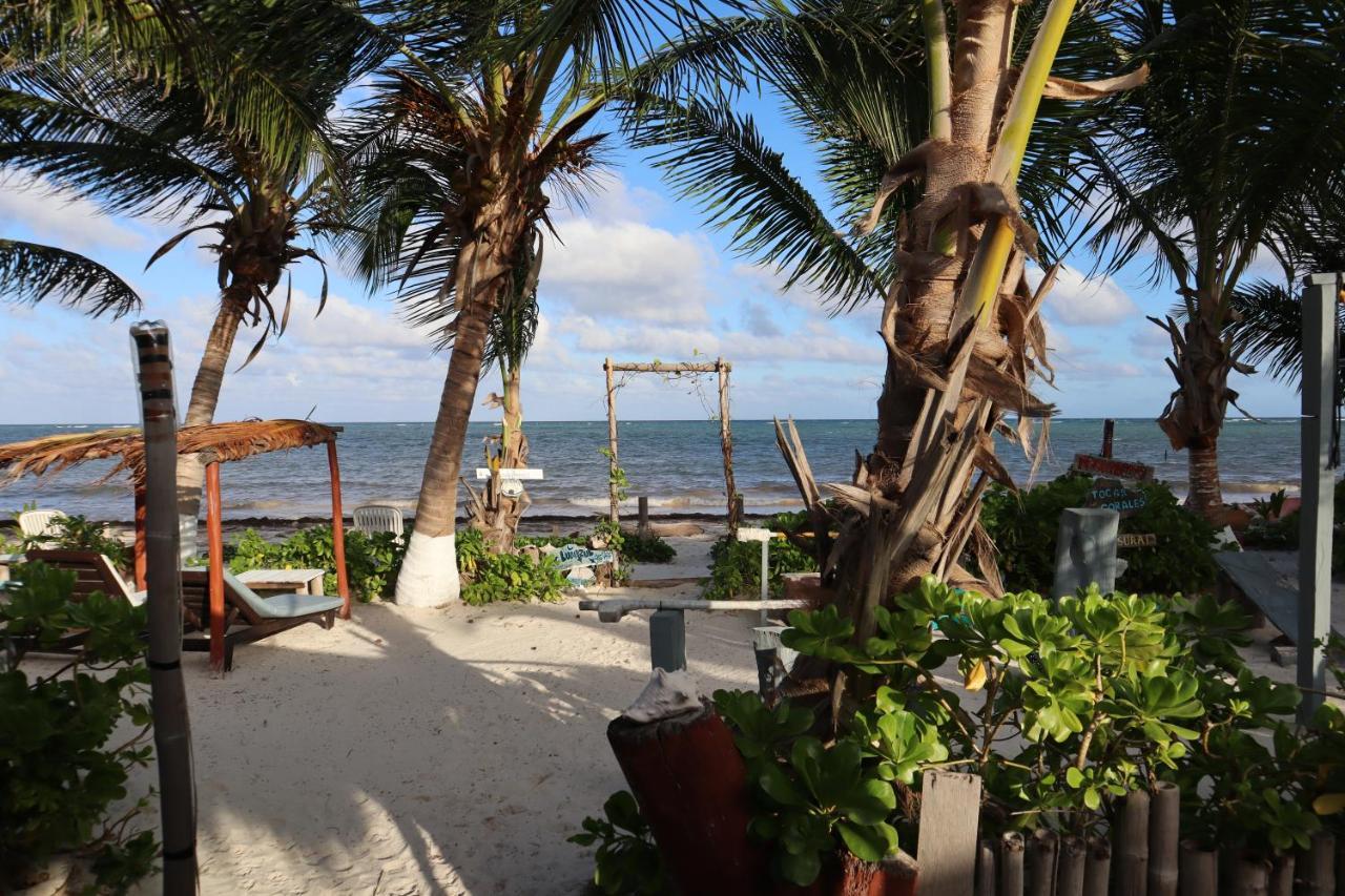Lunazul Eco-Cabana Frente Al Mar Mahahual Zewnętrze zdjęcie