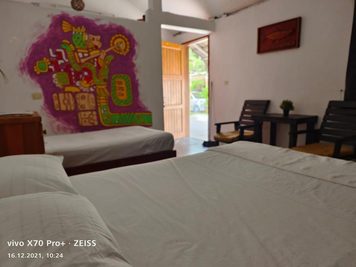 Lunazul Eco-Cabana Frente Al Mar Mahahual Zewnętrze zdjęcie