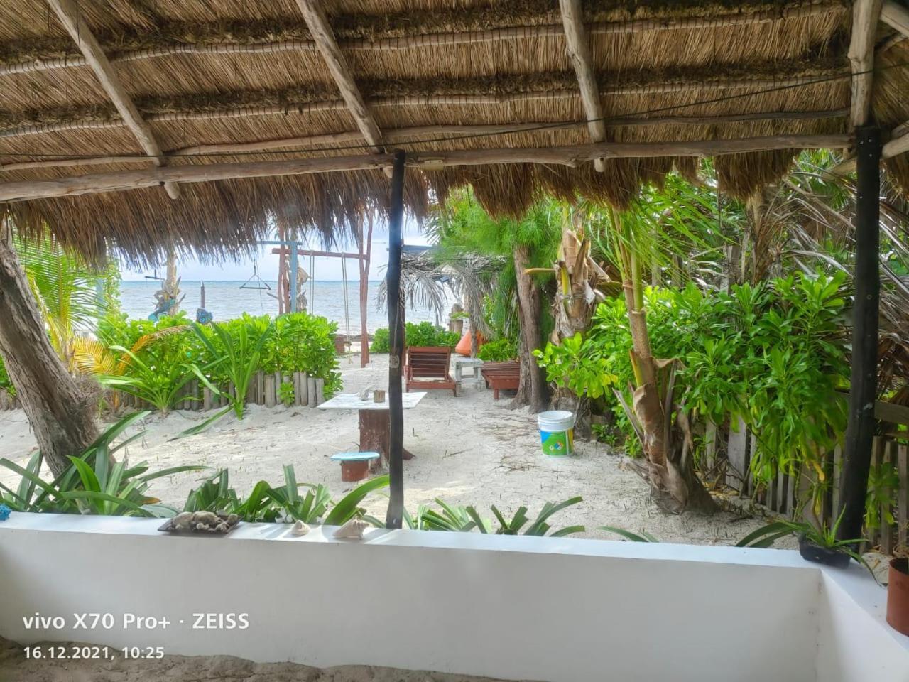 Lunazul Eco-Cabana Frente Al Mar Mahahual Zewnętrze zdjęcie
