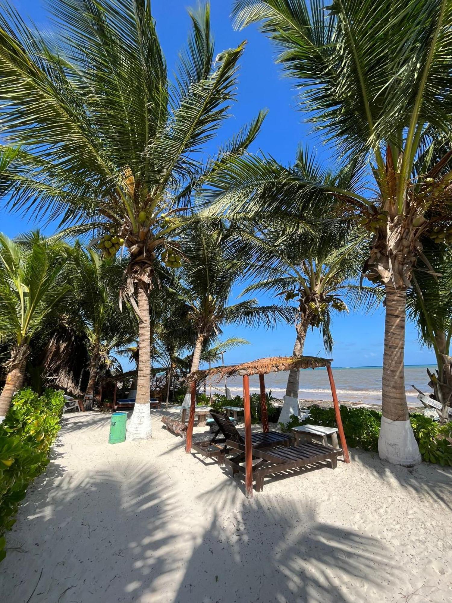 Lunazul Eco-Cabana Frente Al Mar Mahahual Zewnętrze zdjęcie