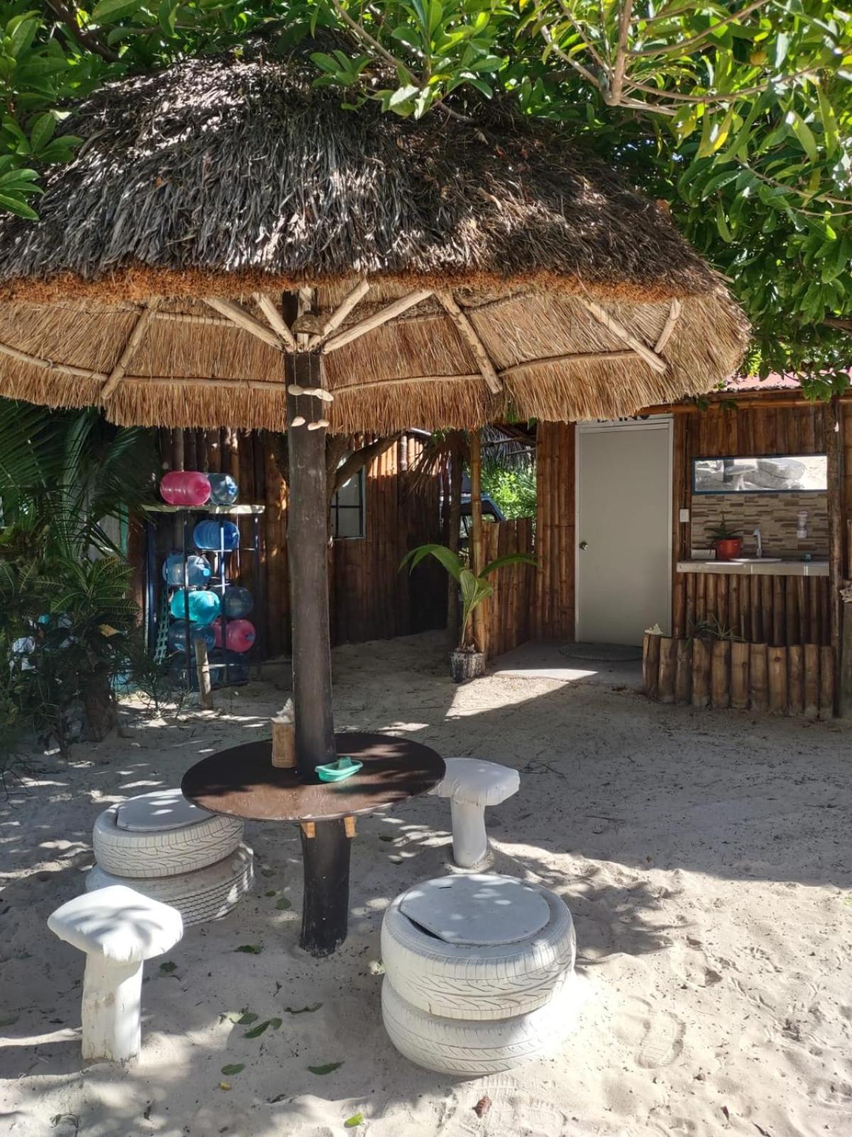 Lunazul Eco-Cabana Frente Al Mar Mahahual Zewnętrze zdjęcie